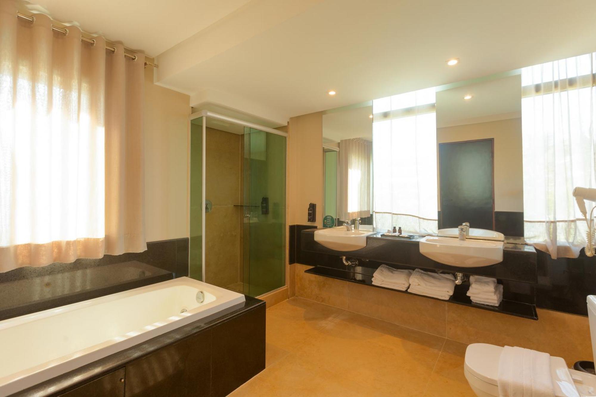 Suite Sea View,1722918771:JPEG