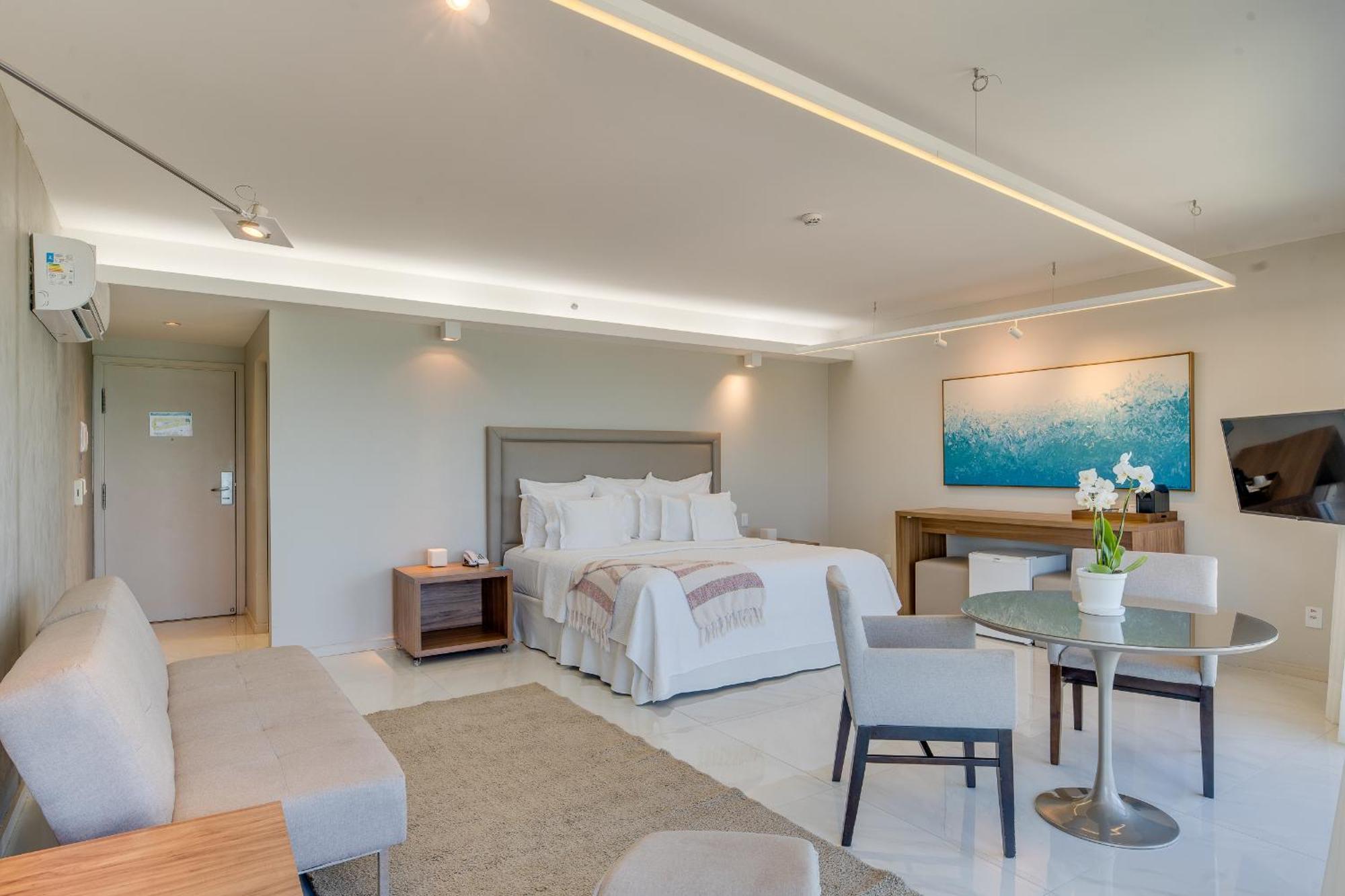Master Suite Sea View,1698954020:JPEG